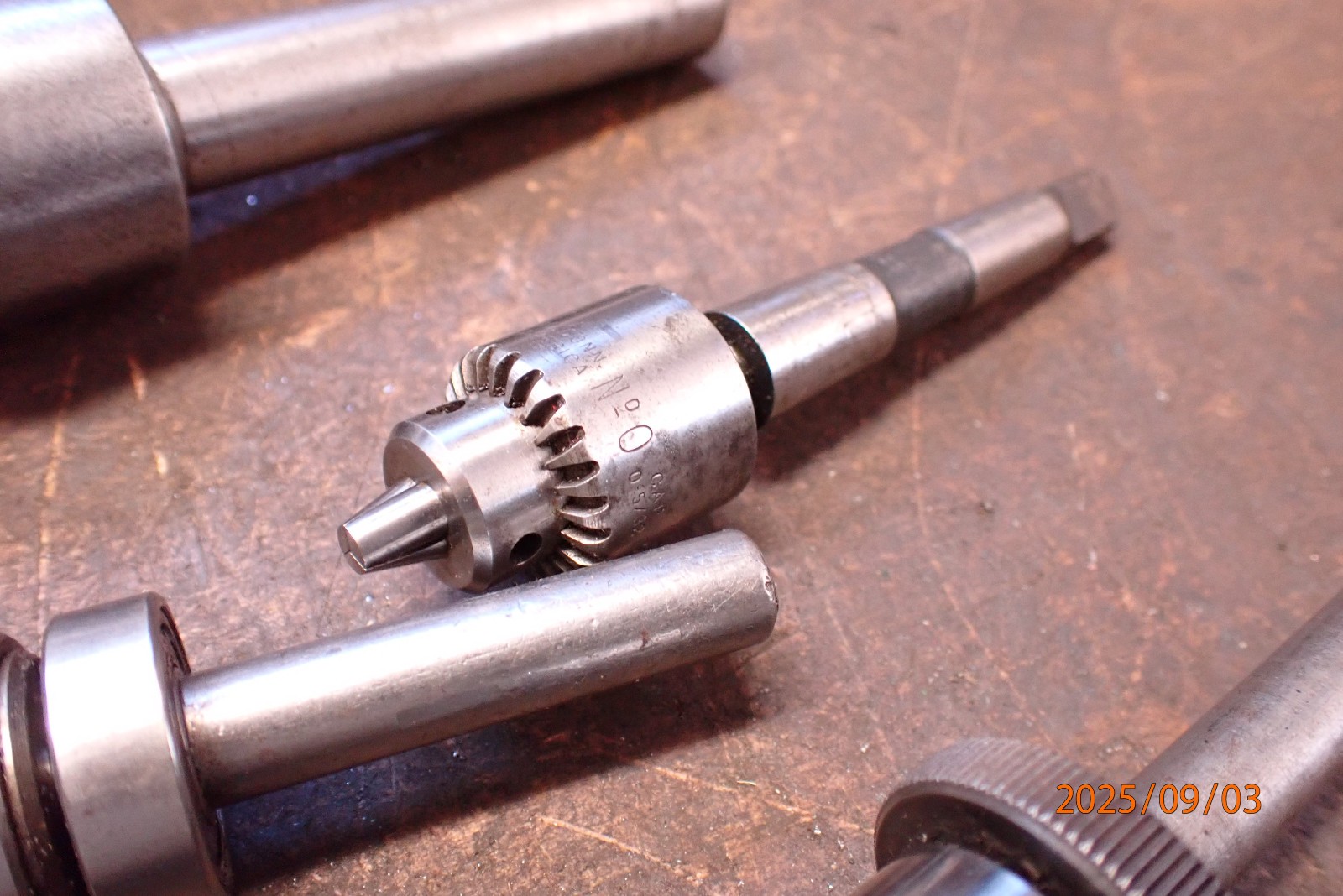 SMALL USA JACOBS CHUCKS VARIOUS MOUNT SENSITIVE SPINDLE NO. 0MT STRAIGHT