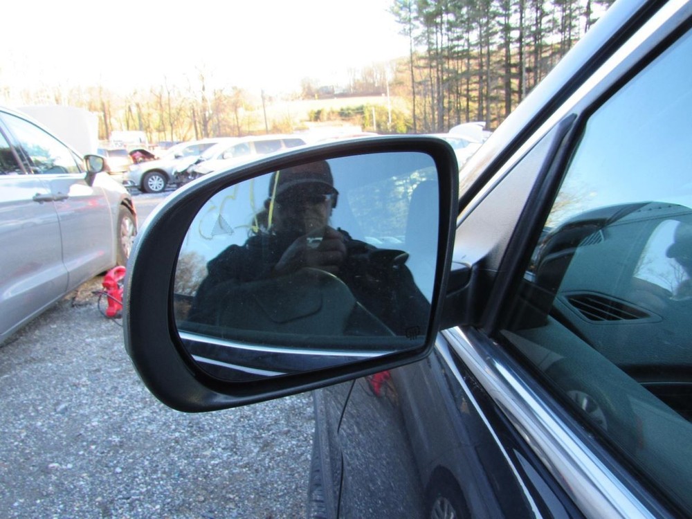 CHEROKEE 2019 Glove Box 1014889