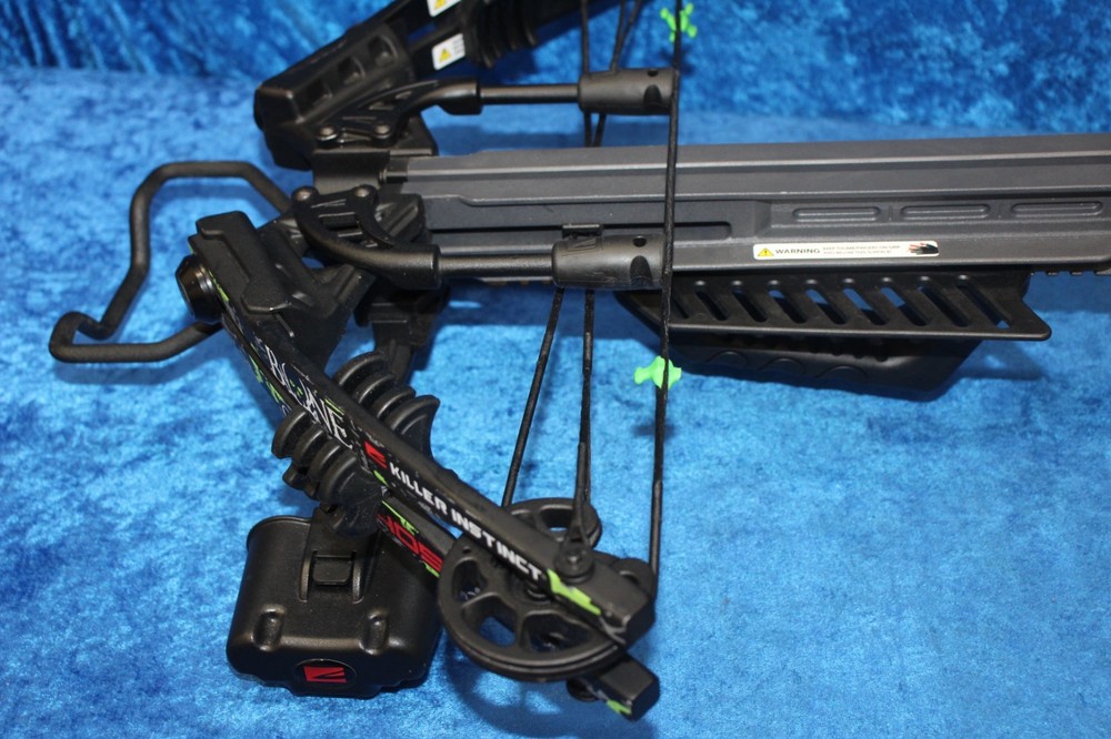 Killer Instinct Bone Collector 405 Crossbow Model 2000 with 4x32 Scope - Gray