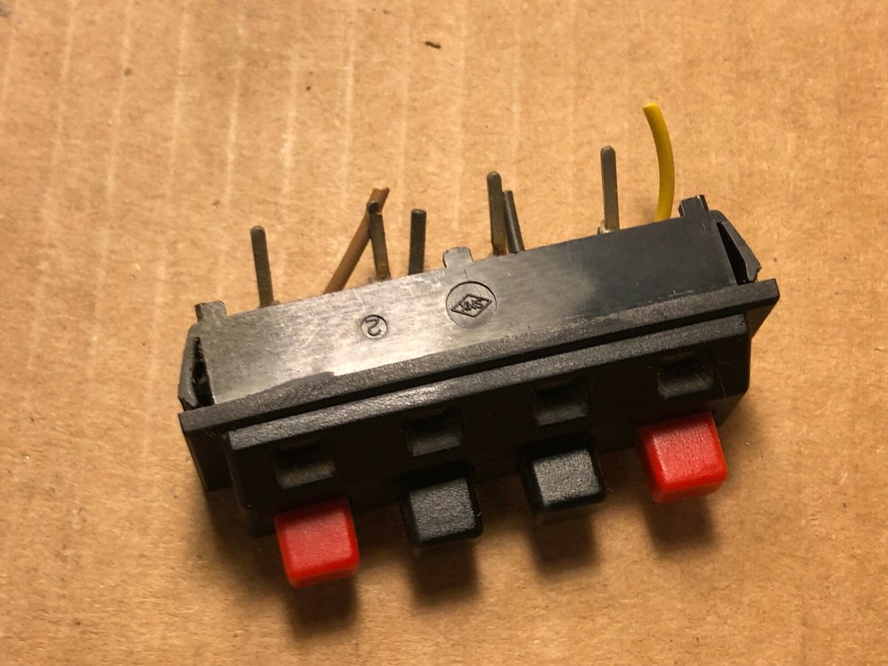 Sanyo Plus A35 SPEAKER TERMINALS great condition (qty available)