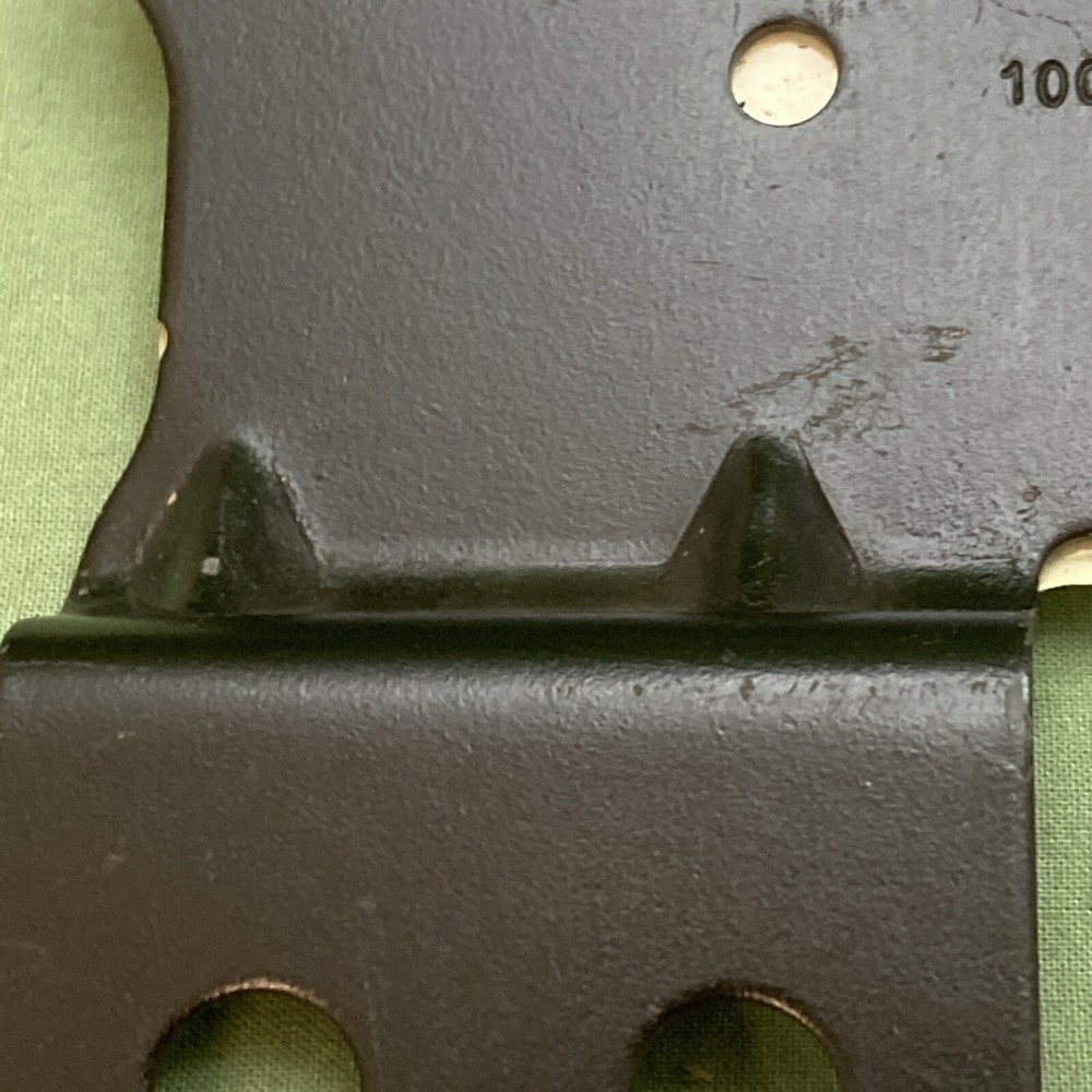 NEW GENUINE MOPAR 68019023AA Sensor Bracket, Left