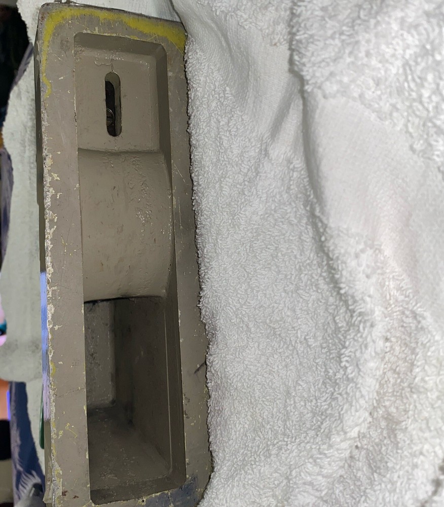 J.A. KING CO Mechanical Sample Cutter MODEL 3090AC