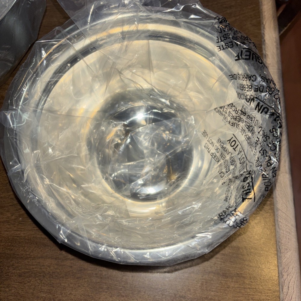 3 New Stacking Mixing Bowls