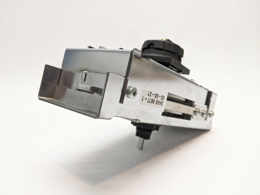 ABB 3HAB9677-1 Rotary Door Interlock for IRC5 Robot Controller w/Operator Handle