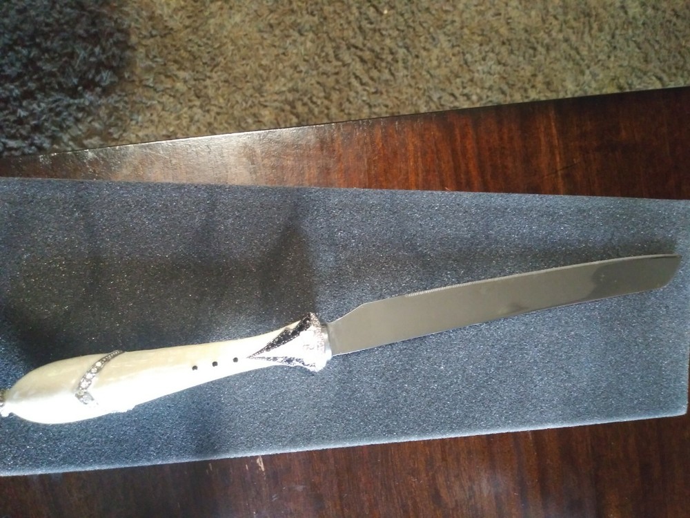 Things Remembered Wedding Cake Serving Set