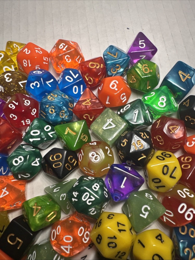 GAMING DICE Dungeons And Dragons MULTIPLE KINDS.