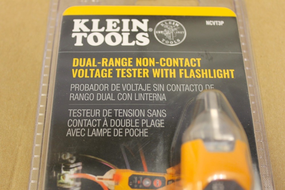 Klein Tools NCVT3P Dual Range Voltage Tester With Flashlight New (55795)