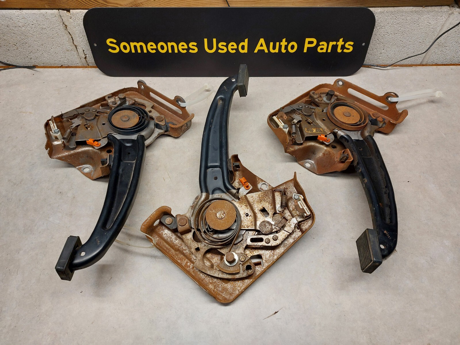 1998 Dodge Ram Truck Emergency Brake Pedal 1500 2500 parking E brake 1999 99 98