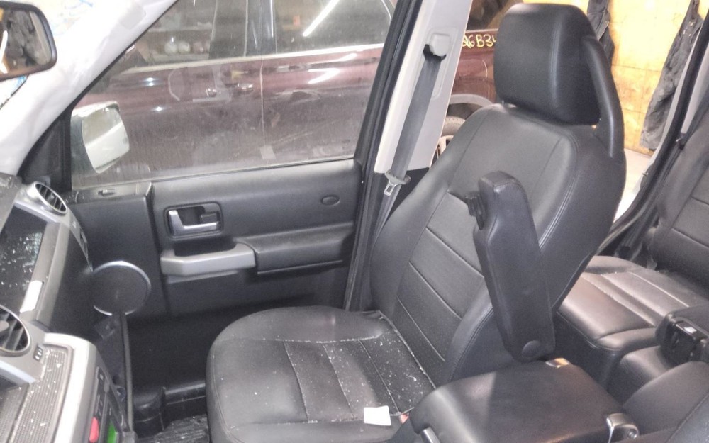 ROVER LR3 2008 LEFT QUARTER PANEL SILVER 1776856