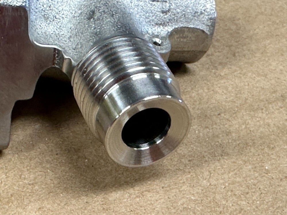Pratt & Whitney Connector P/N 452367 New