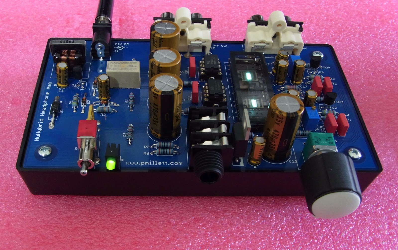 DIY PCB plus Tube - NuHybrid Headphone Amp using the Korg Nutube 6P1