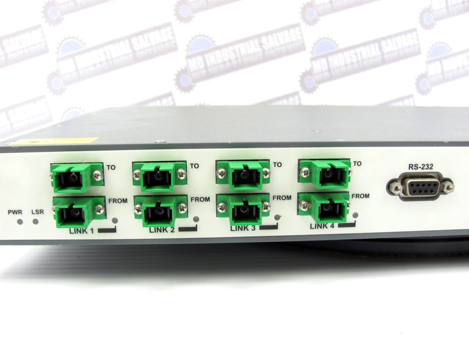 CORNING - WB-B4U - 4-PORT BASE UNIT MOBILE ACCESS - 4 x SC/APC optical - 1RF