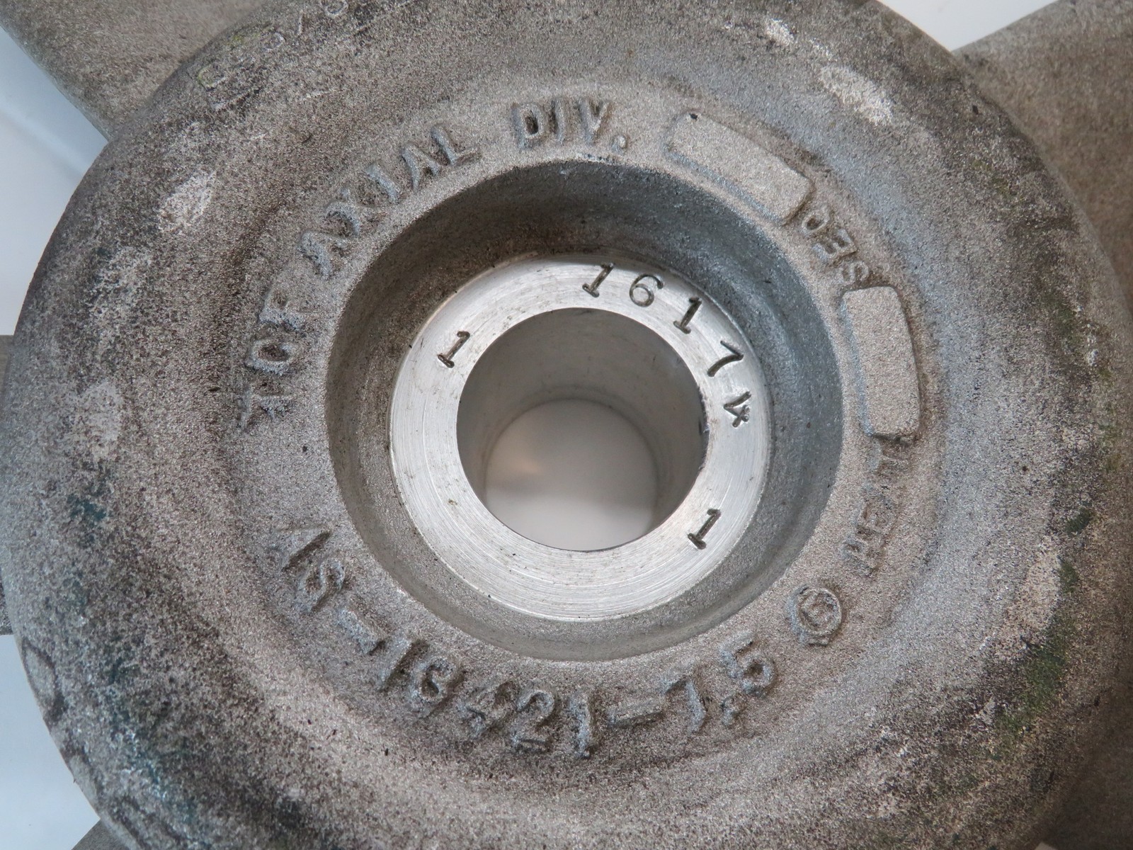 Twin City Fan AS-13421-1.5 Axial Fan Impeller 7-Blade 18" D 1-3/4" Bore USED