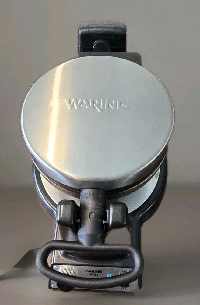 Waring Professional Belgian Waffle Maker fully functional