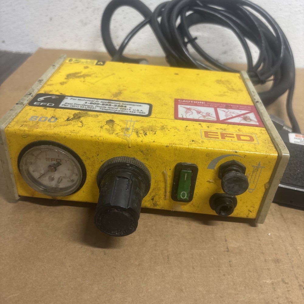 EFD 800 Precision Fluid Dispenser #L4