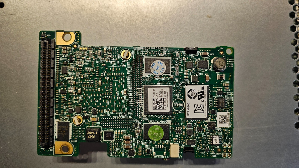 Dell Perc H710 Mini Mono RAID Controller w Battery - PN 05CT6D 5CT6D
