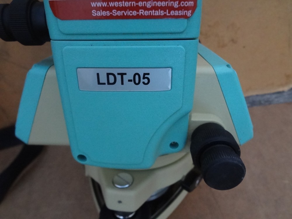 LEICA LDT-05 Digital Theodolite With Case