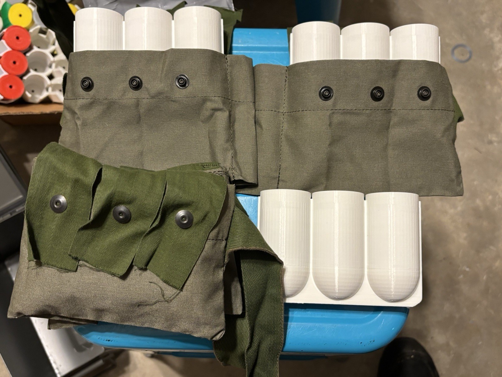 US Military Issue Vietnam Era 40mm M-79 6 Pocket/Round Pouch Bandoleer NOS