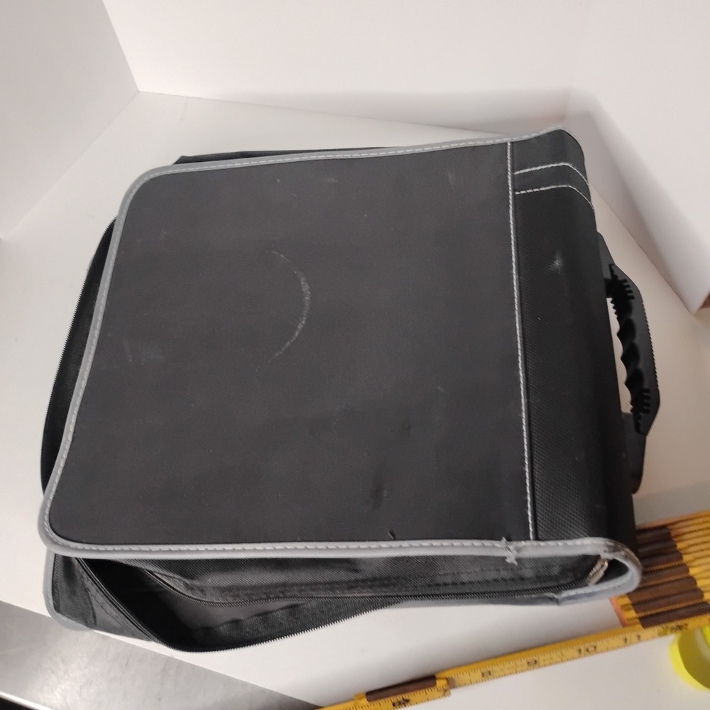 Targus Matrix 320 CD, DVD, Blu Ray, Video Game Storage Case