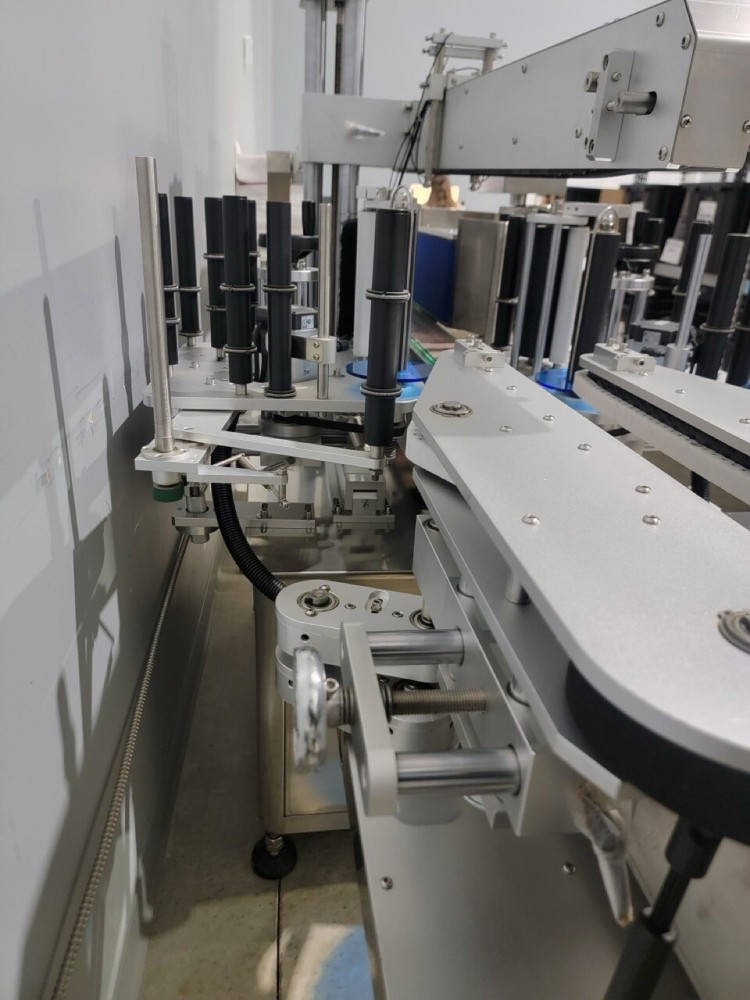 Jorestech OMICRON-2 Automatic Front and Back Labeler for Flat and Round Bottl...