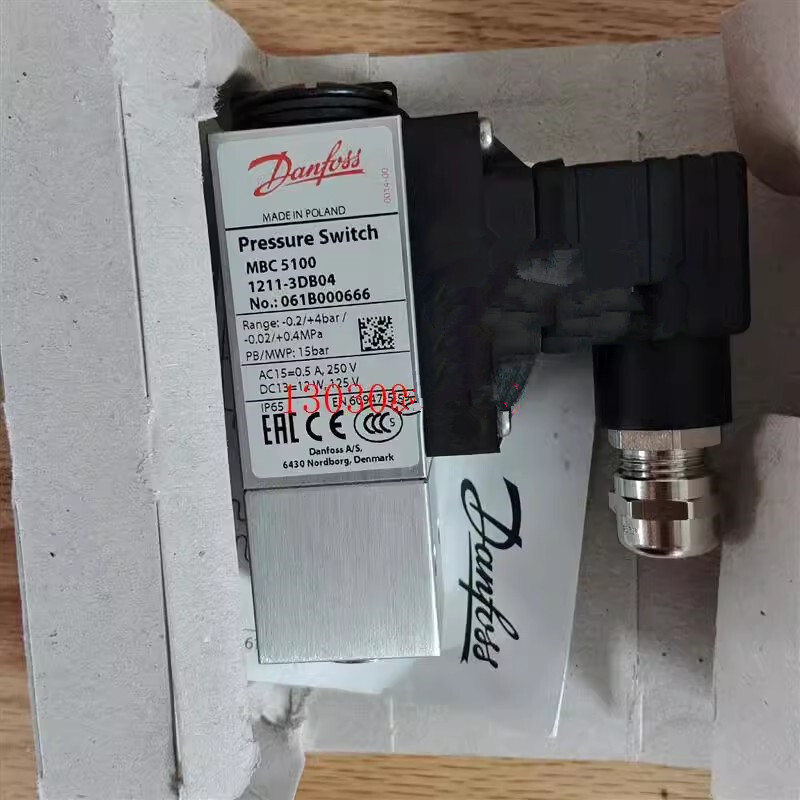 1pcs Danfoss MBC5100 061B000666 sensor