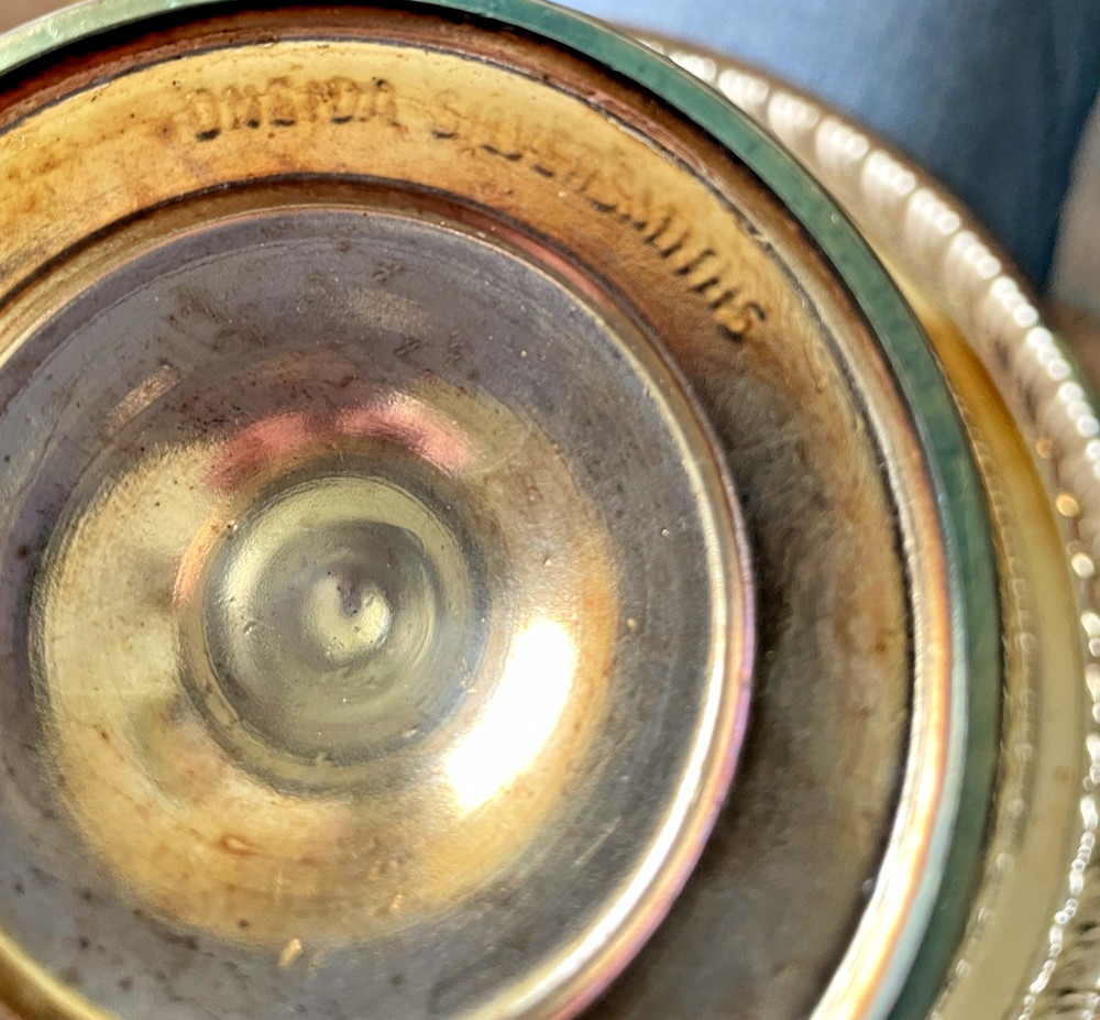 Vintage Oneida Silversmiths Silver Plated Footed Pedestal Candy&Nut Dish Compote