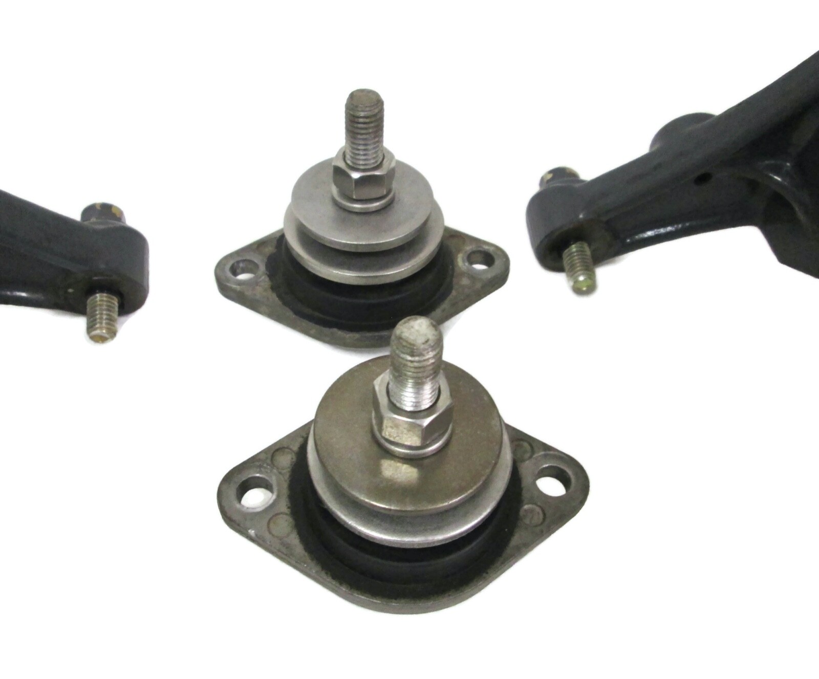 3853805 3853806 V8 OMC King Cobra Marine Engine 2 SETS Motor Mounts & Brackets