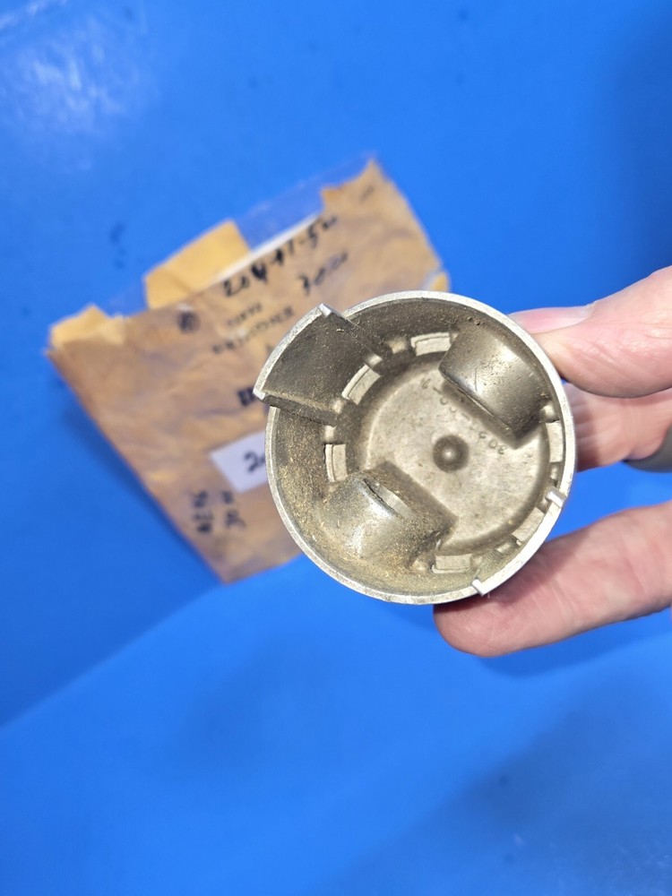 Clinton Piston 204-37-500 STD / 3021A (Piston Only)