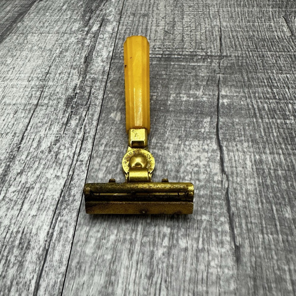 VTG Schick Injector Razor Lot Type E Butterscotch Bakelite Handle & Type L Black