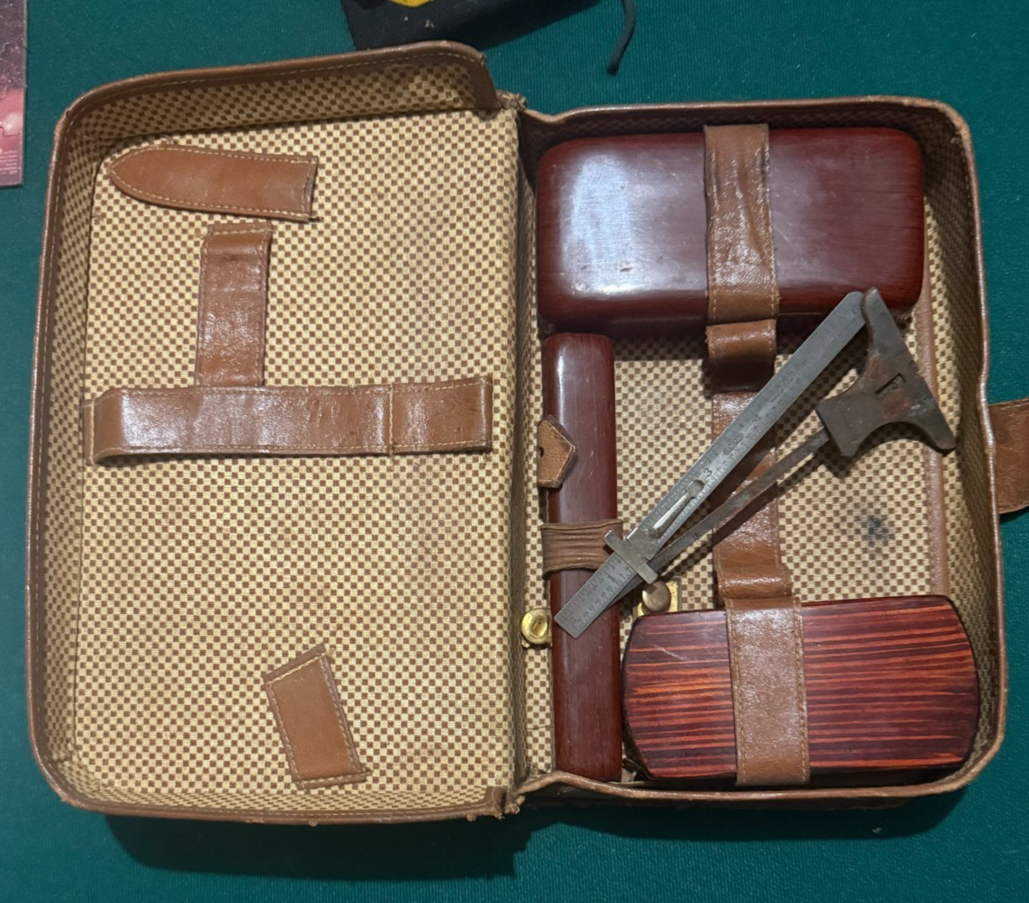 Vintage WWII US Navy Travel Grooming Kit with Laundry Tag Original