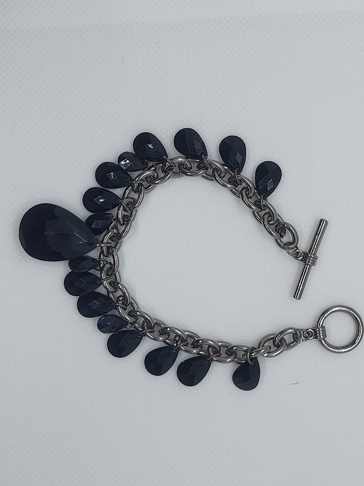 dark silvertone black plastic dangle bead bracelet toggle closure 7.5" long