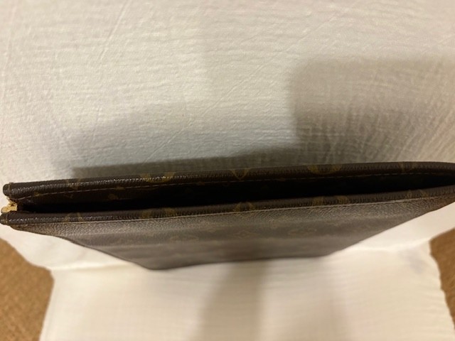 Authentic Louis Vuitton Posh Document Portfolio Monogram Canvas