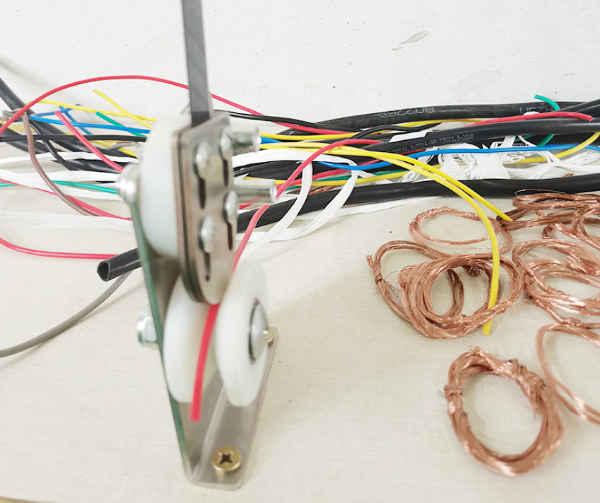 Cable Peeling Machine Manual Wire Stripping Machine Mini Waste Cables Stripper