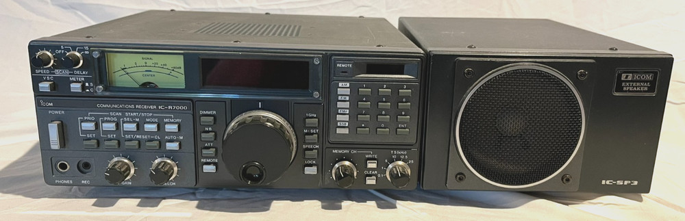 Icom IC-R7000 Communications Receiver HF/VHF/UHF/FM/AM TESTED WORKS/GREAT SHAPE