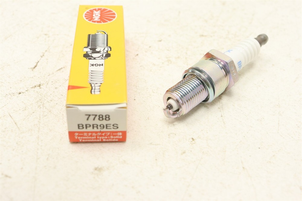 NGK Spark Plug BPR9ES 7788 #2 41087