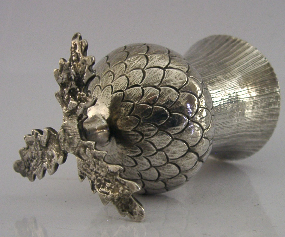 RARE WILLIAM IV STERLING SILVER SCOTTISH THISTLE POUNCE POT 1837 ANTIQUE 66g