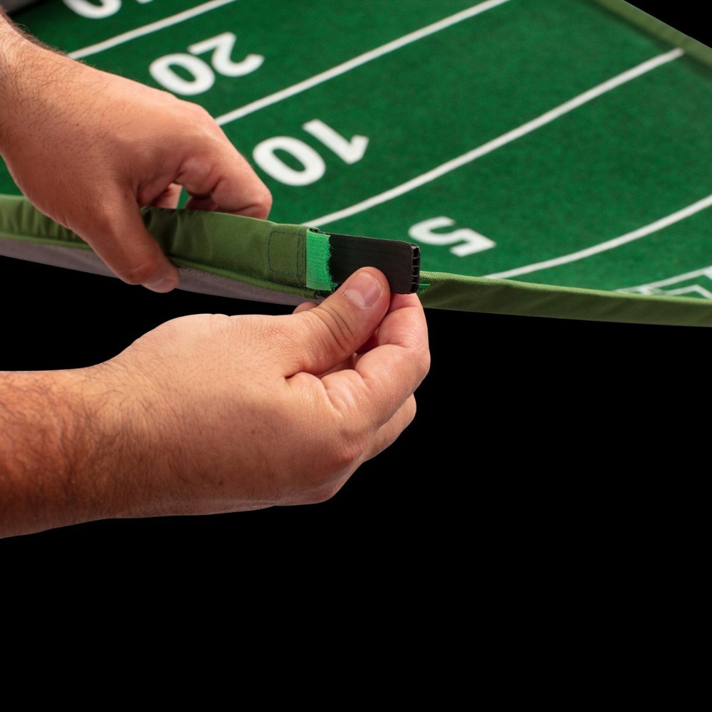 Izzo Golf Chip & Putt Challenge Golf Game - NEW