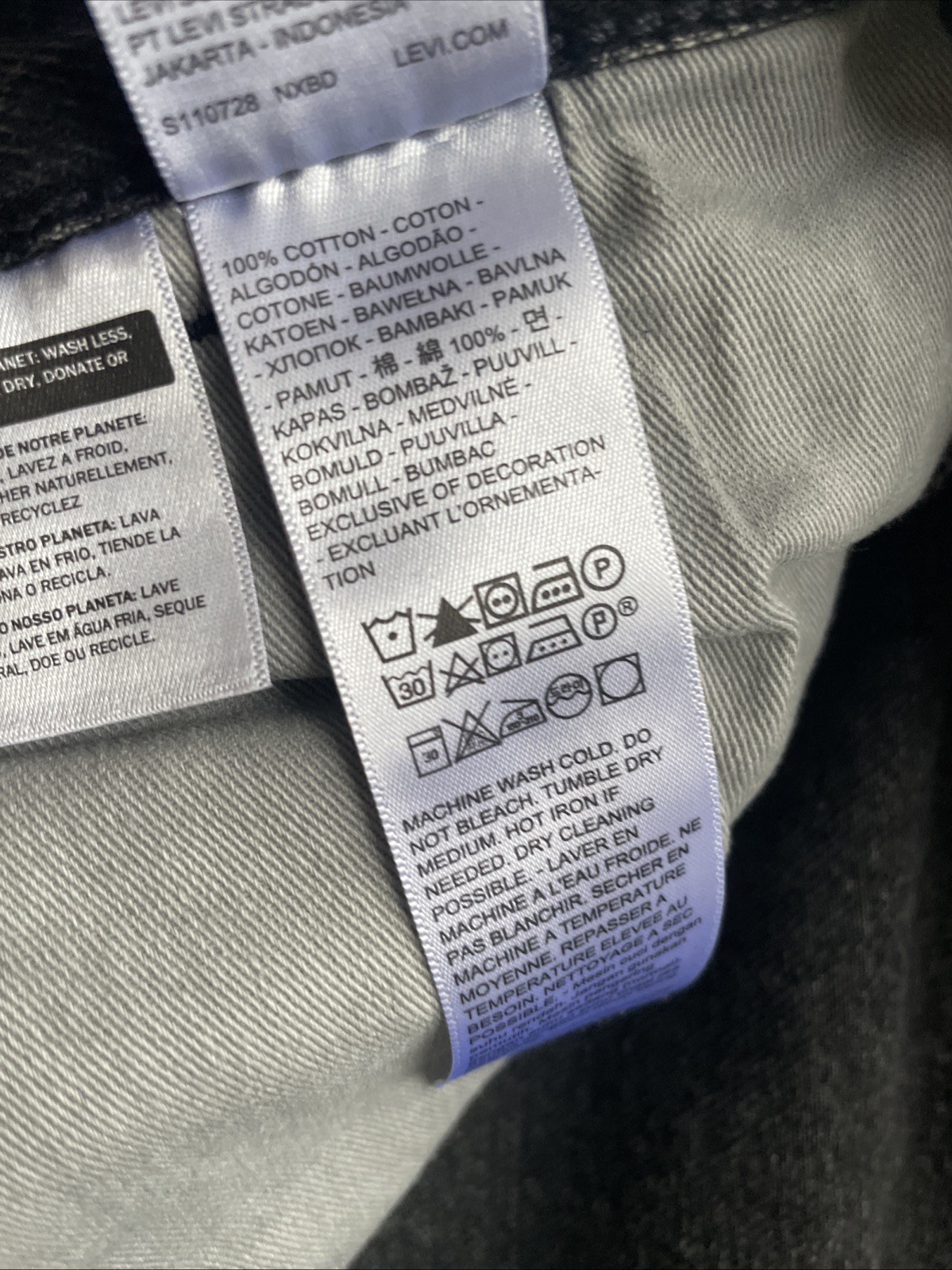 Levi's Premium 568 Loose Cargo Gray Jeans Men’s Tag Size 38x32 Measures 40X32