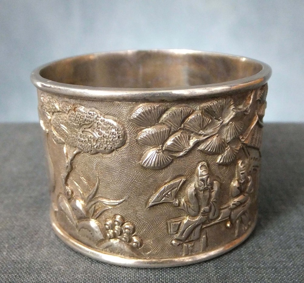 FINE QUALITY CAST & CHASTE CHINESE SILVER NAPKIN RING