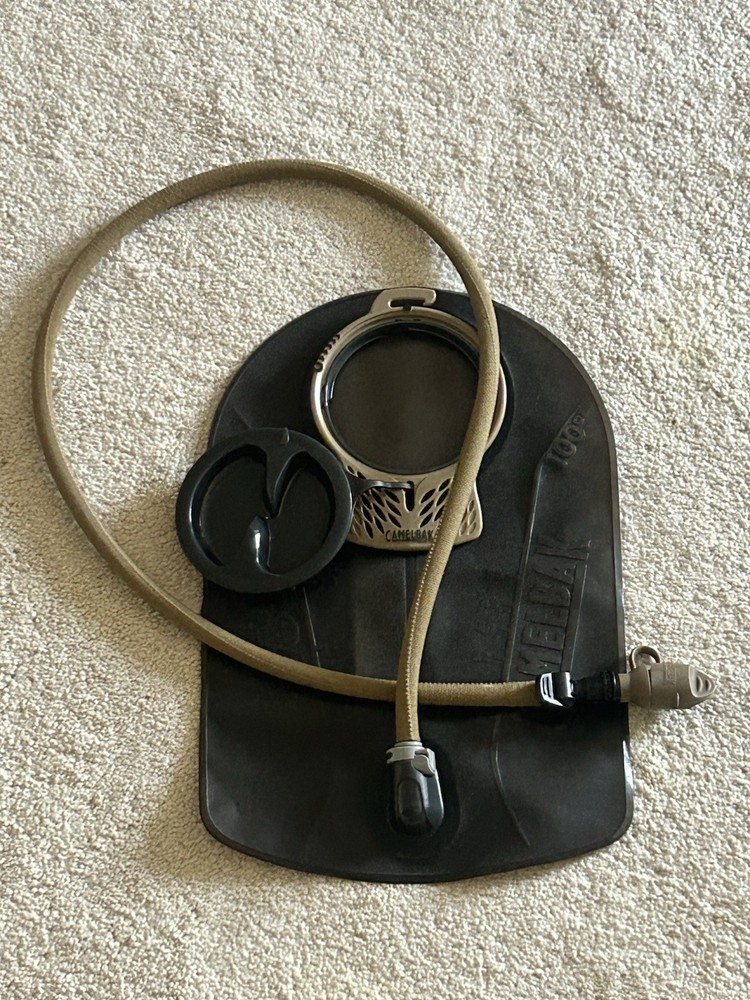 Marine Corps USMC Camelbak Hydration Bladder 100 Oz