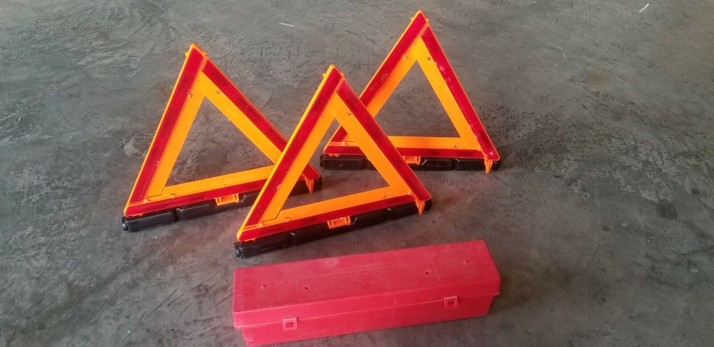 SMC Warning Triangle Kit