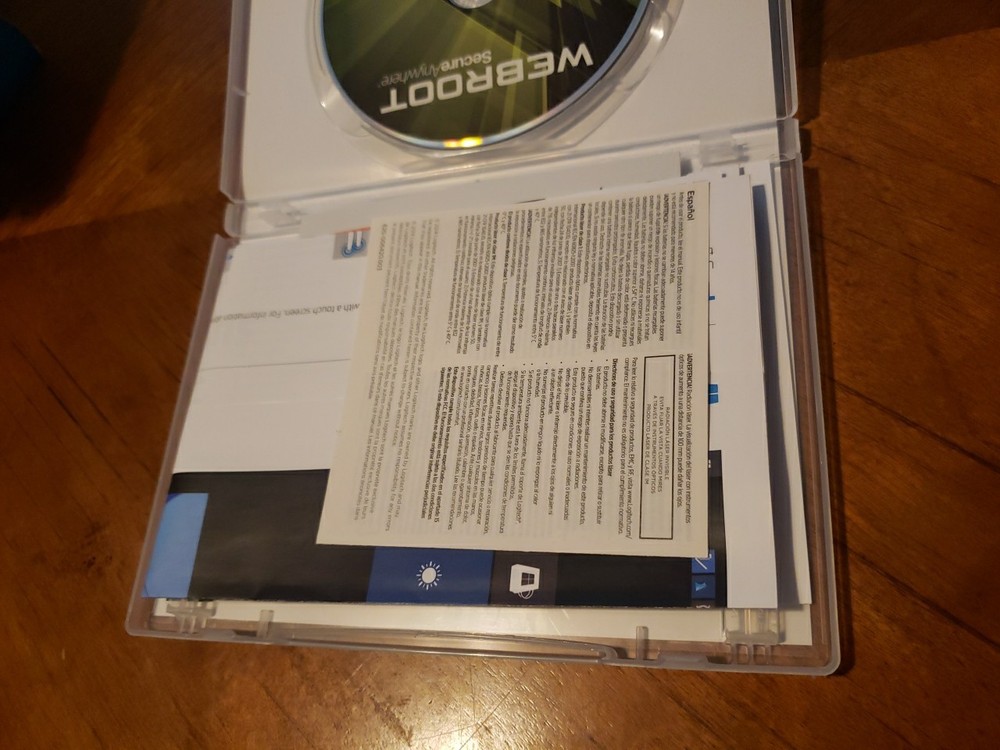 Webroot SecureAnywhere Internet Security - Full Version for Windows & Mac