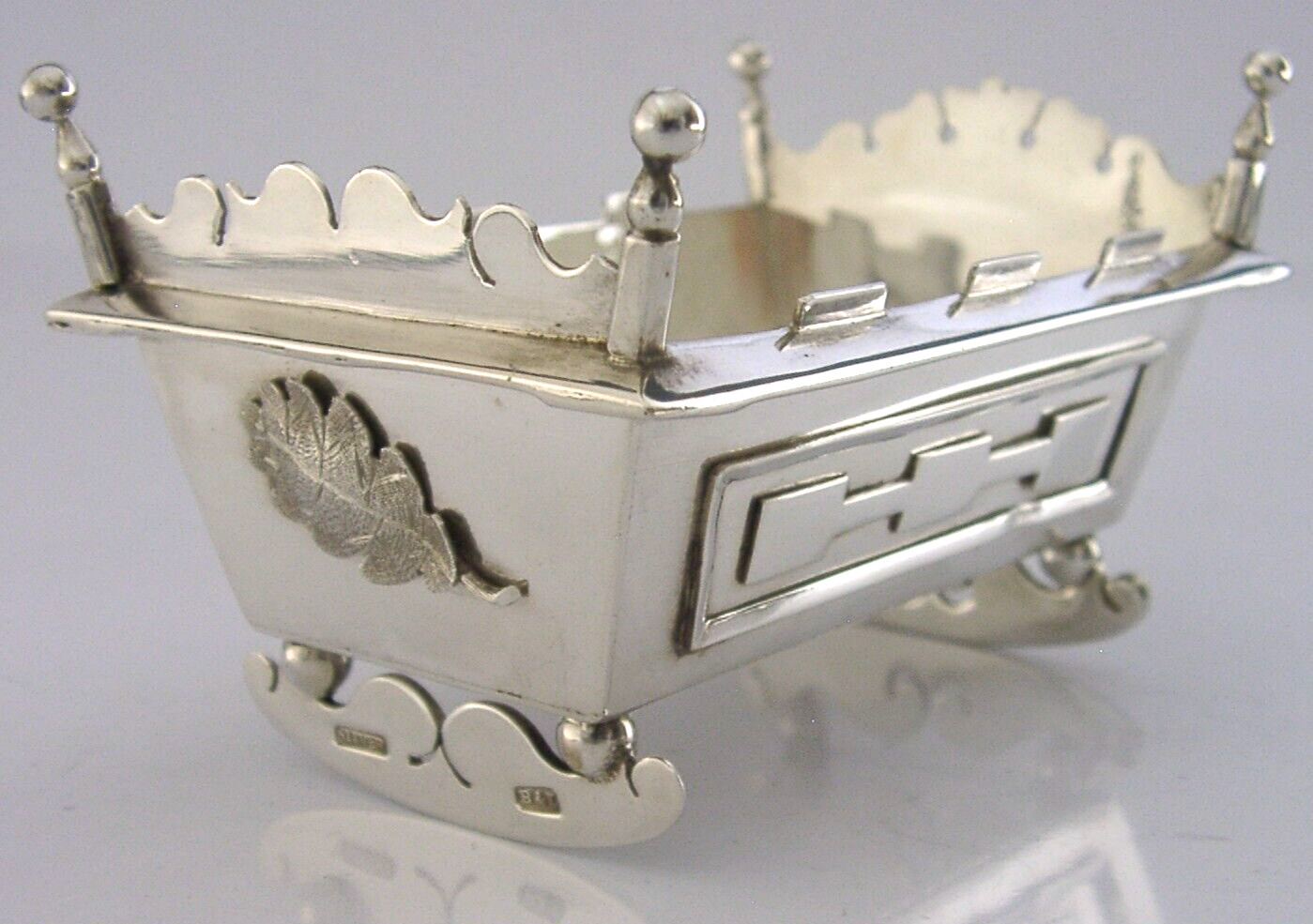 LARGE 96g 19th CENTURY AMERICAN SOLID SILVER CRIB CRADLE COT ANTIQUE B&L
