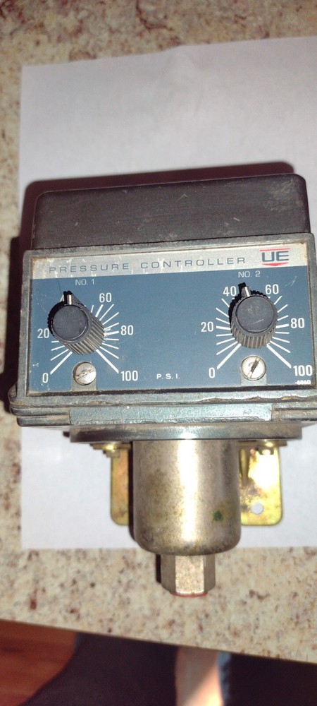 United Electric H302 Pressure Controller