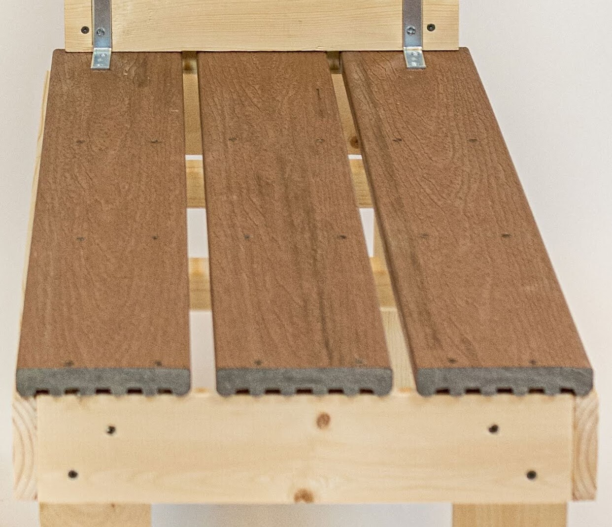 New Goatstand.com Carpenter Built Goat Milking Stand - Full 42in. Composite Deck