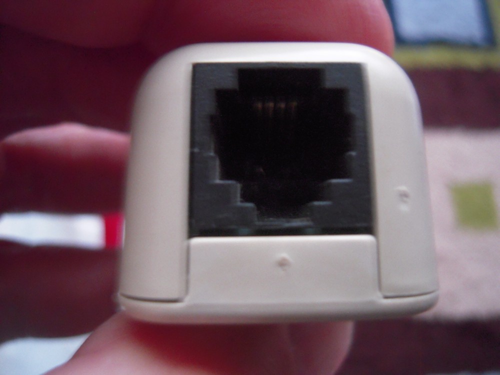 NOS SIECOR SPS-TW0-SG2 TOOL-LESS WALL MOUNT PLATE W MICRO DSL FILTER