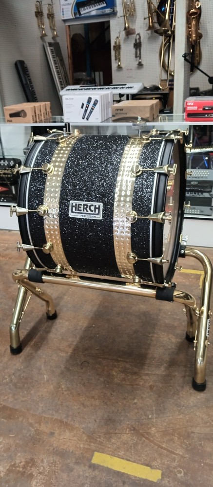 Tambora Herch 20x24