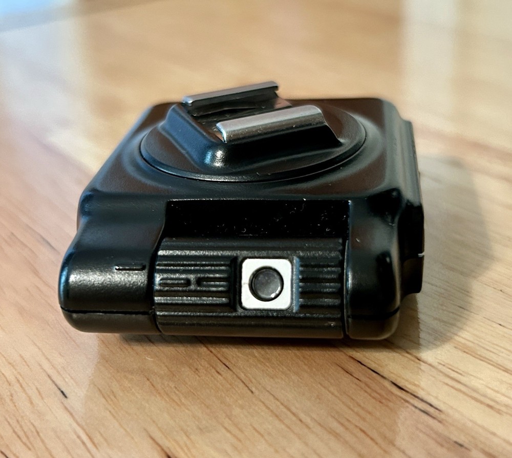 Nikon SU-4 Wireless Slave Flash Controller D2x/D200/F5