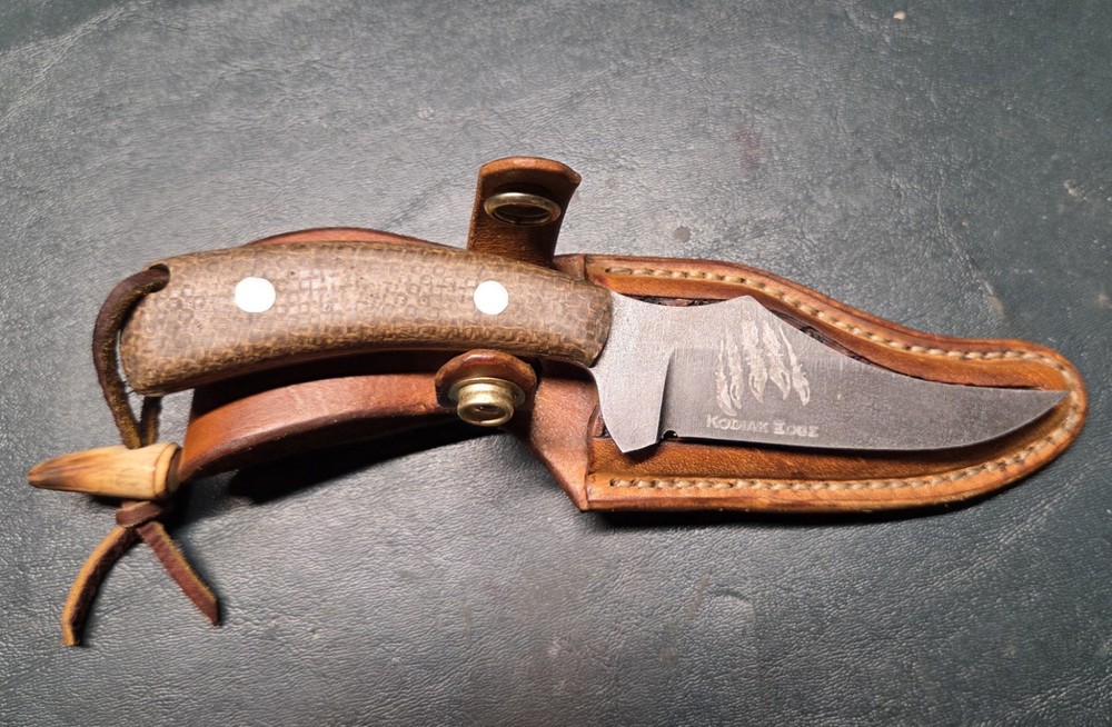 Sharp Finger Brown Leather Sheath Burlap Micarta Handle
