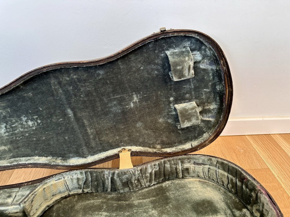 Shaped wooden violin case "Jaeger" style